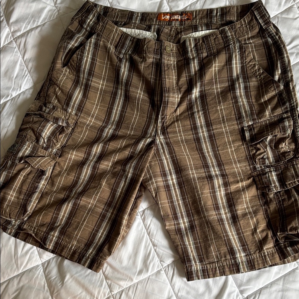 Lee Men's Tan and Brown Plaid Cargo Shorts
